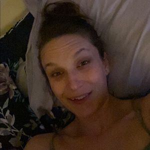 Meet your Posher, Candice